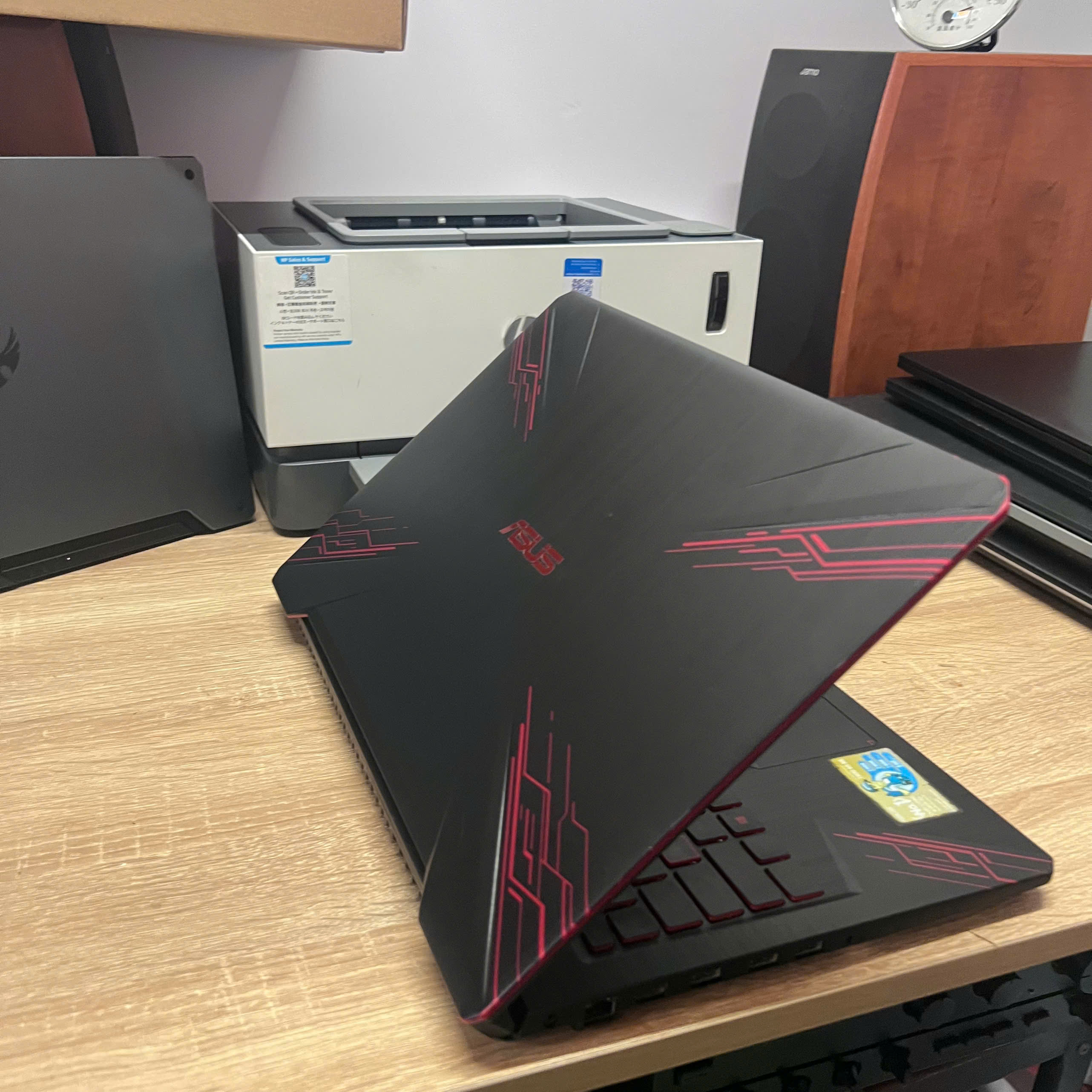 ASUS FX504GD - Gaming Core i5 8300H/ Ram 16GB/ SSD 512G/ VGA GTX 1050-4GB/ FHD còn đẹp 98