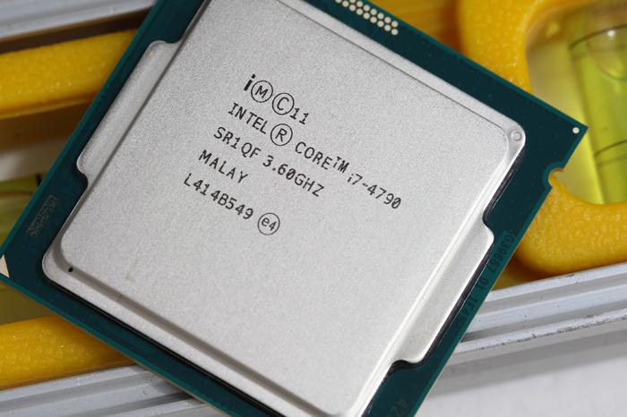 CPU Intel Core i7 4790 3.6Ghz / 8MB / HD 4600 Graphics / Socket 1150 chính hãng