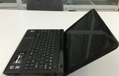 Laptop cũ Sony Vaio SVE11115EGB (AMD E2-1800, RAM4GB, HDD 80GB, VGA AMD Radeon 7340, 11.6 in chính hãng
