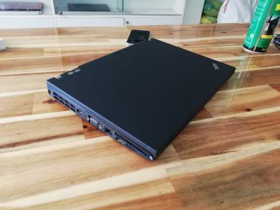 LAPTOP Lenovo Thinkpad X201  i5-560 4gb 320gb