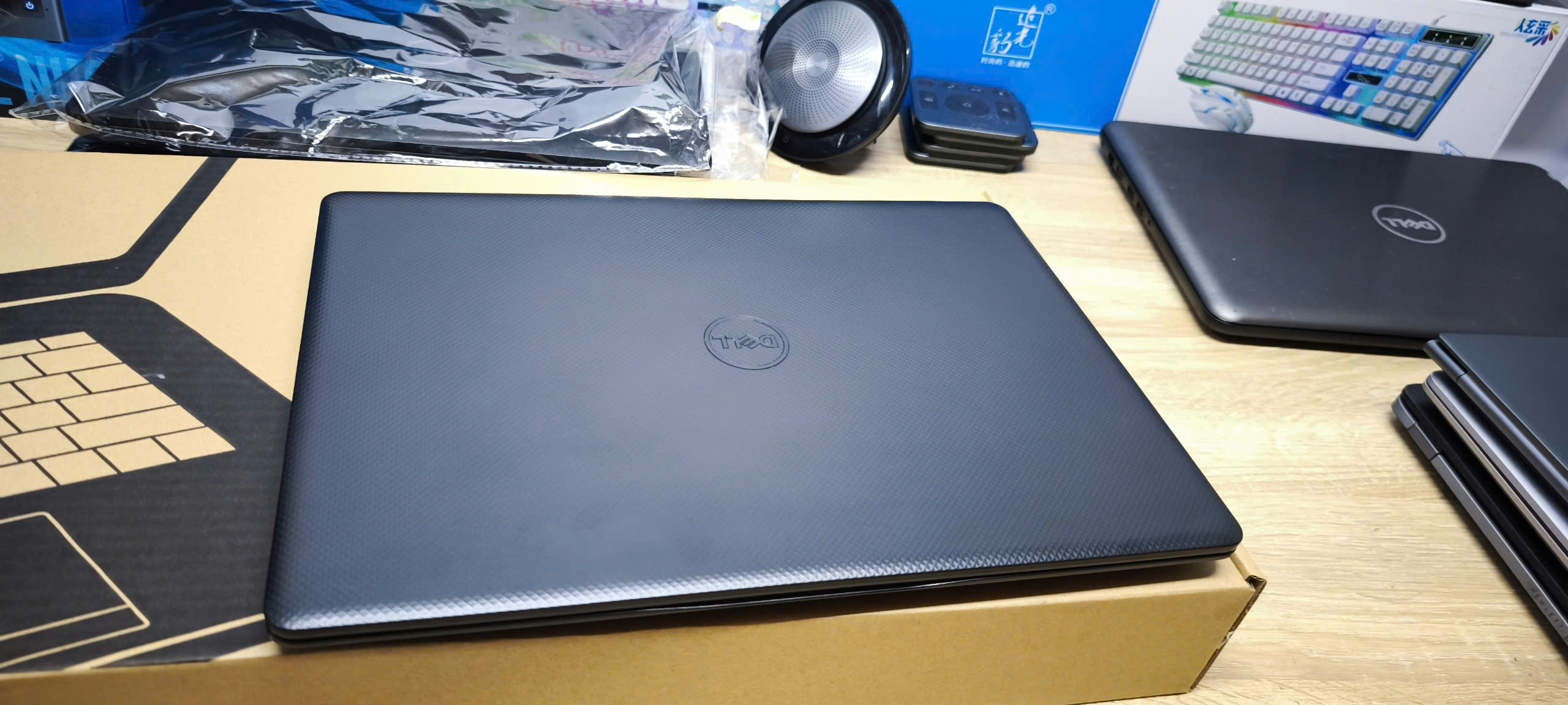 Dell Vostro 3490 Core i5-10210U RAM 8GB SSD 256GB 14 inch FHD