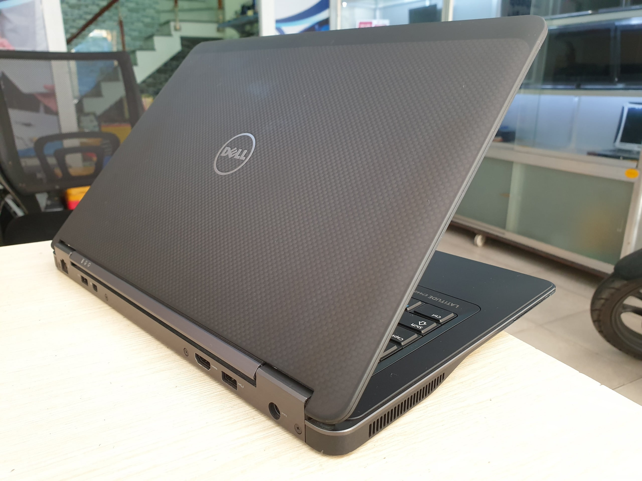 Laptop Dell Latitude E7440 i7-4600, Ram 8Gb, SSD 128Gb , Màn hình cảm ứng Full HD