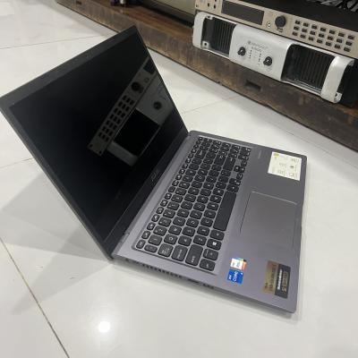 Laptop Asus VivoBook X515EP i5 1135G7/8GB/512GB/15.6 full HD BH 12/2023