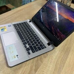 Asus Vivobook X407UA-BV537T/Core i3-7020U/4GB/1TB/ƯIN10 mới 99%