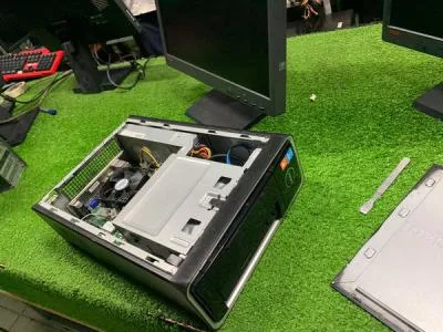 Barabone Dell 3647 th4 Gồm main case nguồn DVD fan Cpu