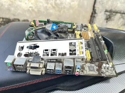 combo mian asus b85 + cpu i5-4570 đẹpnhuw mới