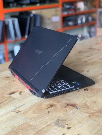 Laptop Acer Nitro Gaming AN515-57-720A i7 11800H/8GB/512GB/15.6''FHD/NVIDIA GeForce RTX 3050 Ti 4GB/Win11
