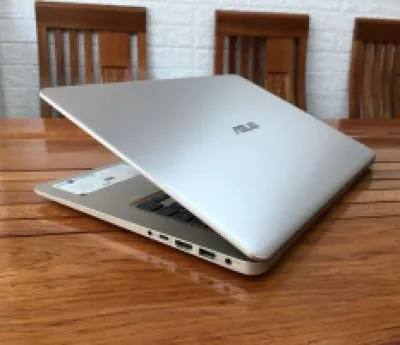 Laptop Asus X510UA i5 8250U/8GB/1TB/Win10