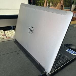 Laptop Dell Latitude E6540 (Core i5 4300M, RAM 4GB, SSD 180GB HDD 500GB, Intel HD Graphics 4600, 15.6 inch)