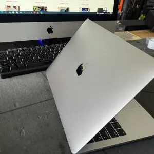 MACBOOK PRO 13 MID-2017
