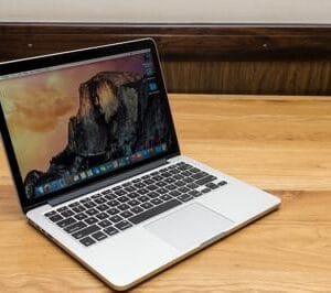 MacBook Pro Retina 13 inch 2015 - i5 2.7/8GB/128GB