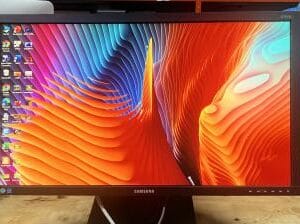 SAMSUNG SE450 Series S27E450D 27 Inch 1080p Full HD LED