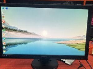 Samsung SyncMaster S27B550V full HD