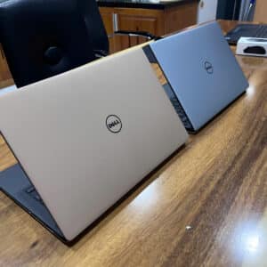 Dell XPS 13- 9360/ Core i5- 8250U/ RAM 8GB/ SSD 256GB/ Màn 13.3” FHD IPS