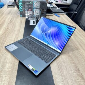 Dell Inspiron 16 7610 i7-11800H/16GB/1TB SSD/16" 3K WVA 100% sRGB