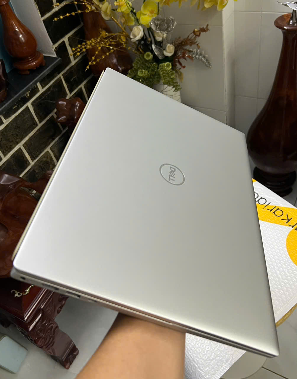 Dell Inspiron 5620 Core i7 1260P RAM 16GB SSD 512GB VGA Iris Xe Graphics Màn 16 inch FHD+ - Ảnh 3