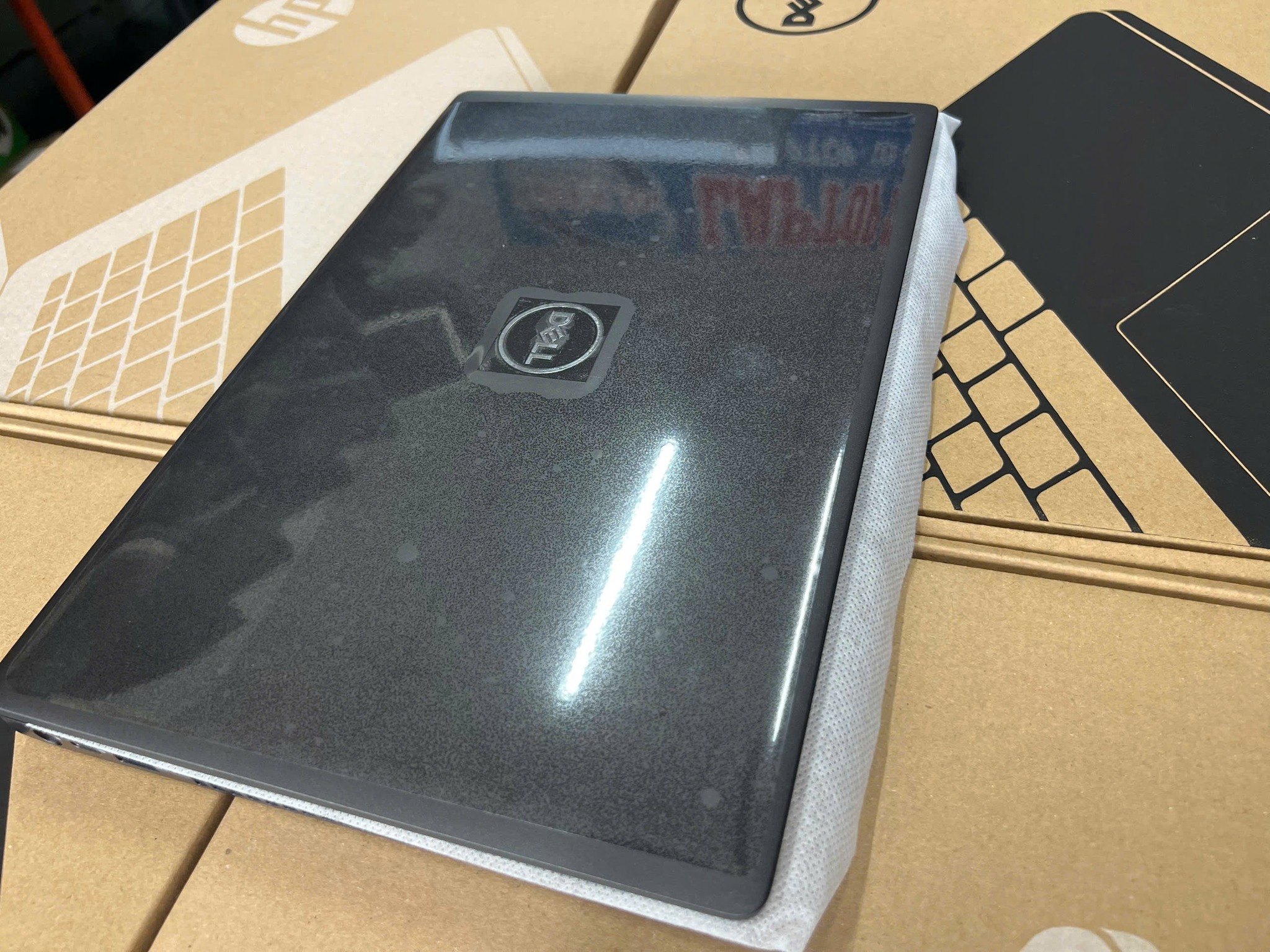 Laptop Dell Latitude 5400 (Core i5-8250U / RAM 8GB / SSD 256GB / 14 inch FullHD) – Like New Full Box - Ảnh 7