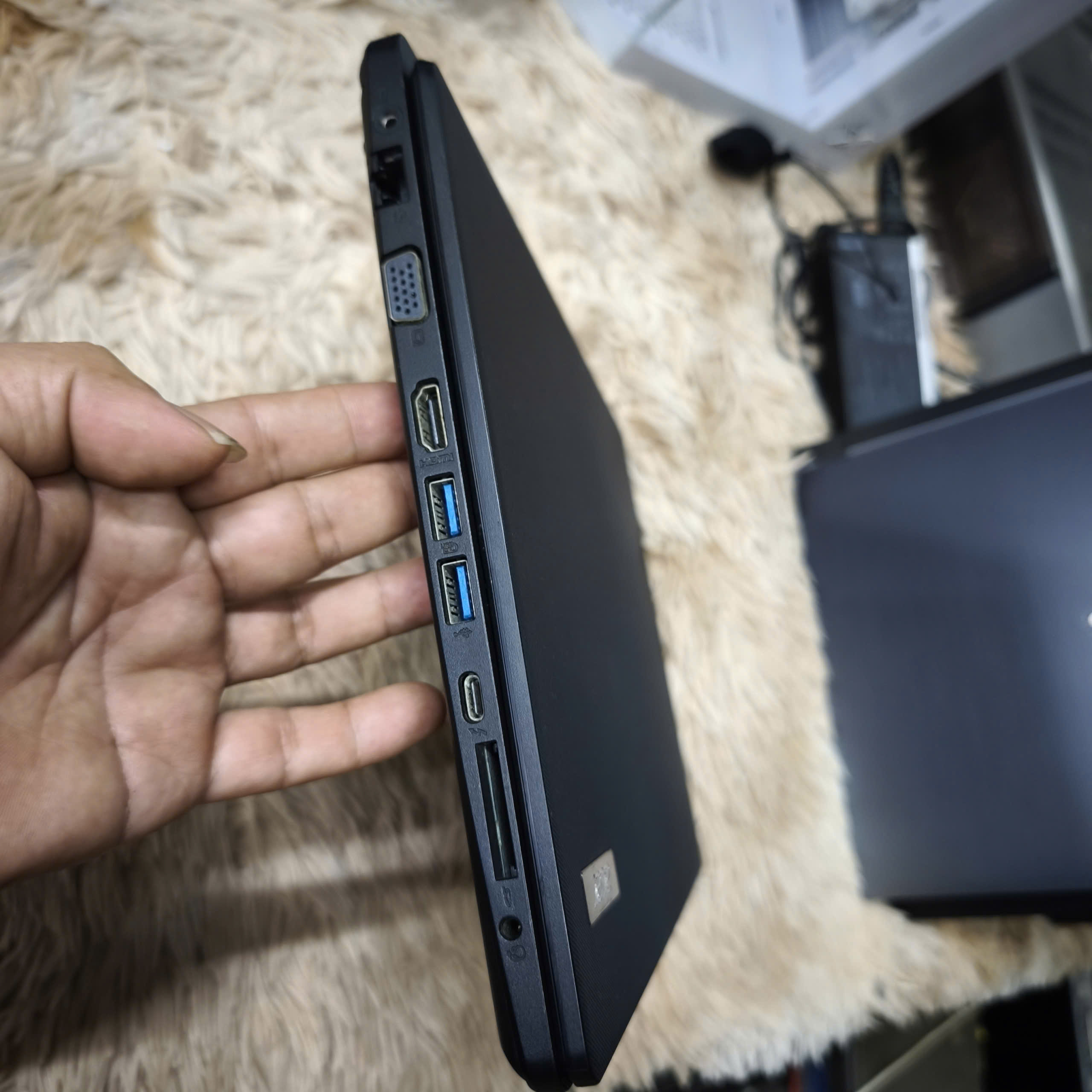 Laptop cũ Acer TravelMate P2 TMP214-53-5571 Core i5 – 1135G7 / 8GB / SSD 256GB / 14.0 inch - Ảnh 2