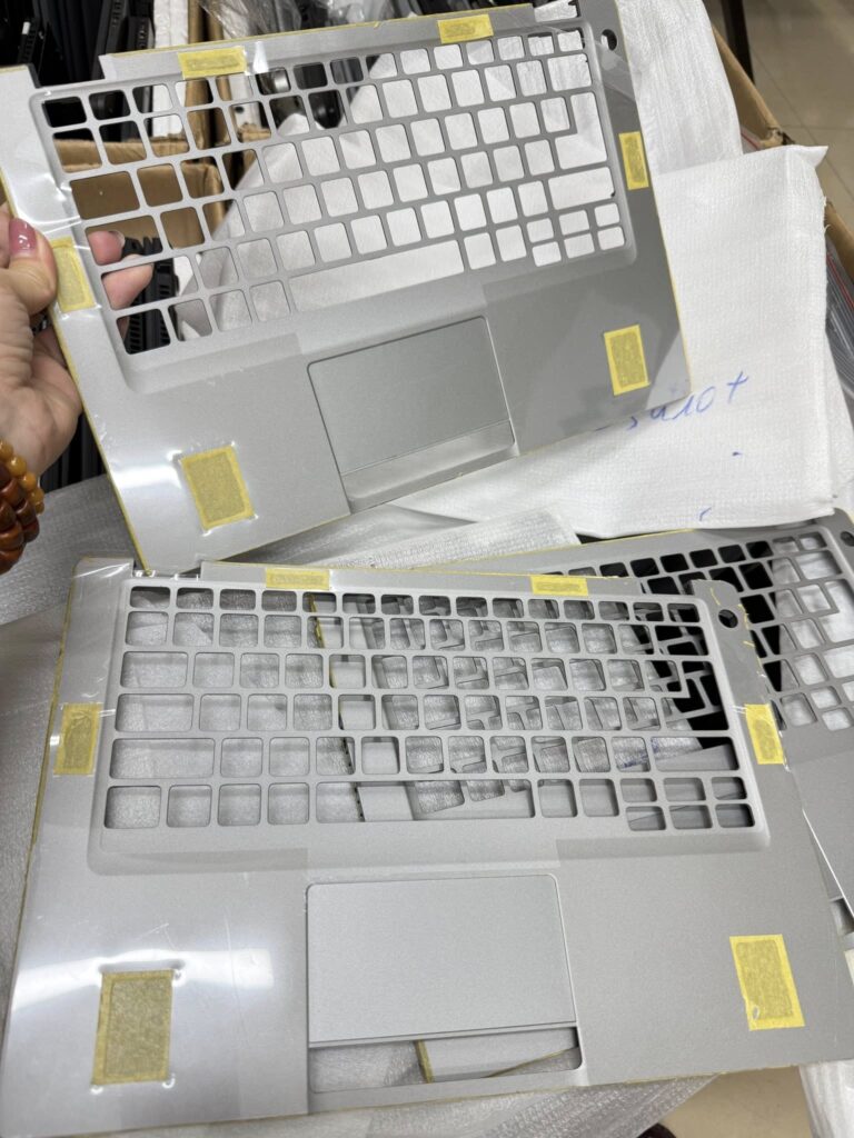 Thu Mua Laptop Cũ Tại Xã Hóc Môn