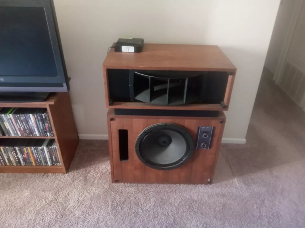 Thu Mua Loa Amply Cũ Phường Tân Phú