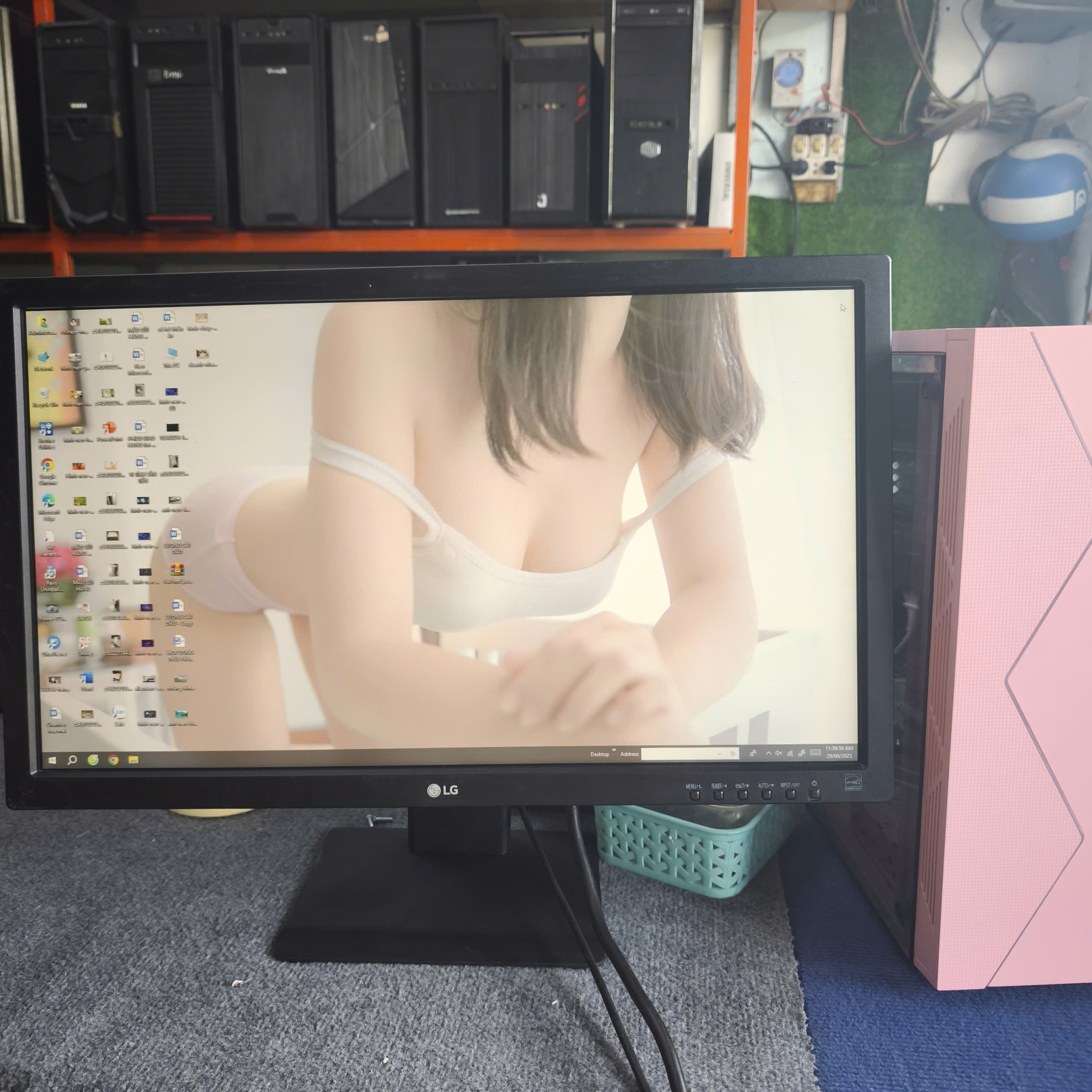 Màn Hình LG 24MB35 24 Inch Full HD IPS