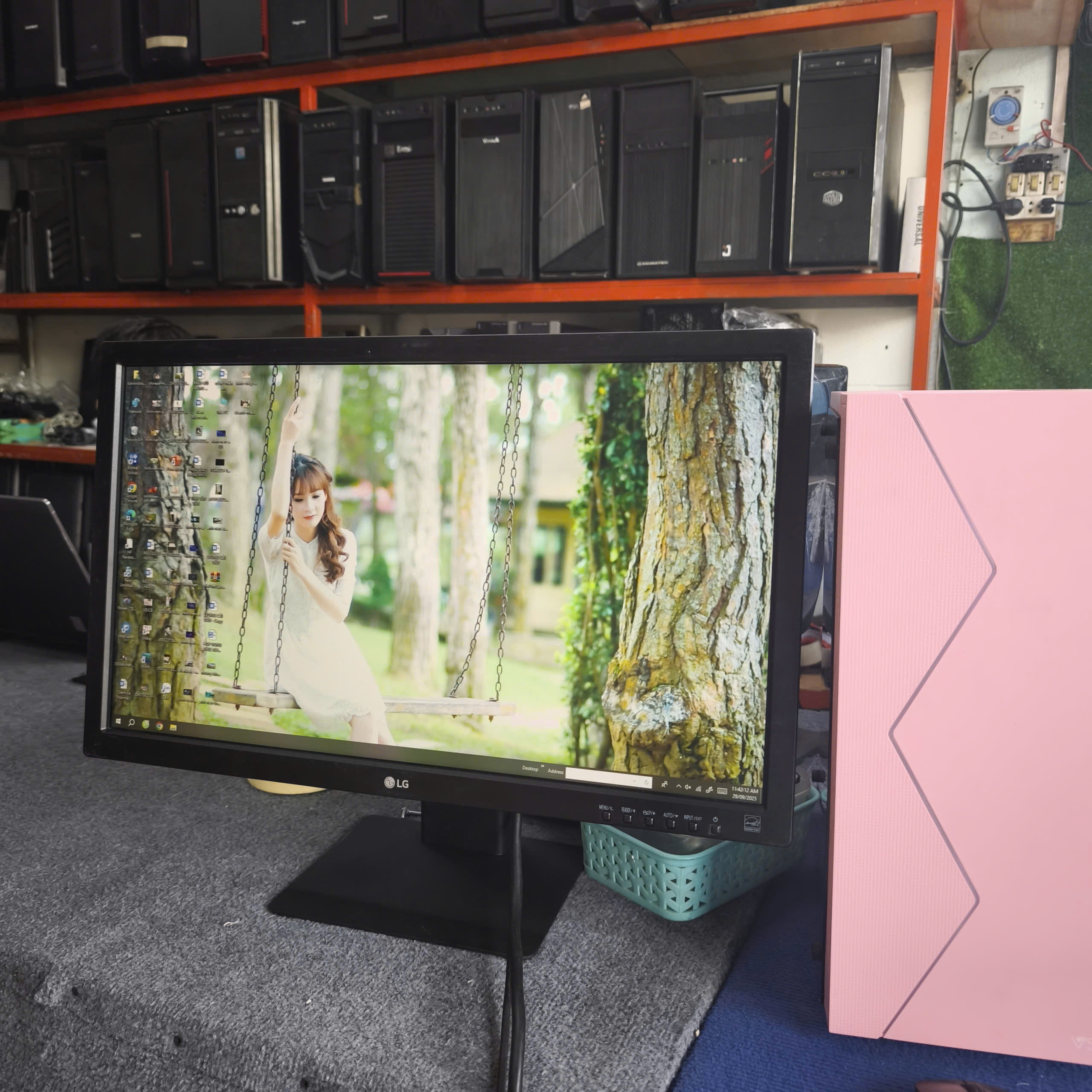 Màn Hình LG 24MB35 24 Inch Full HD IPS | DVI & VGA – Giá Tốt Tại Laptop Thiên Ân - Ảnh 3