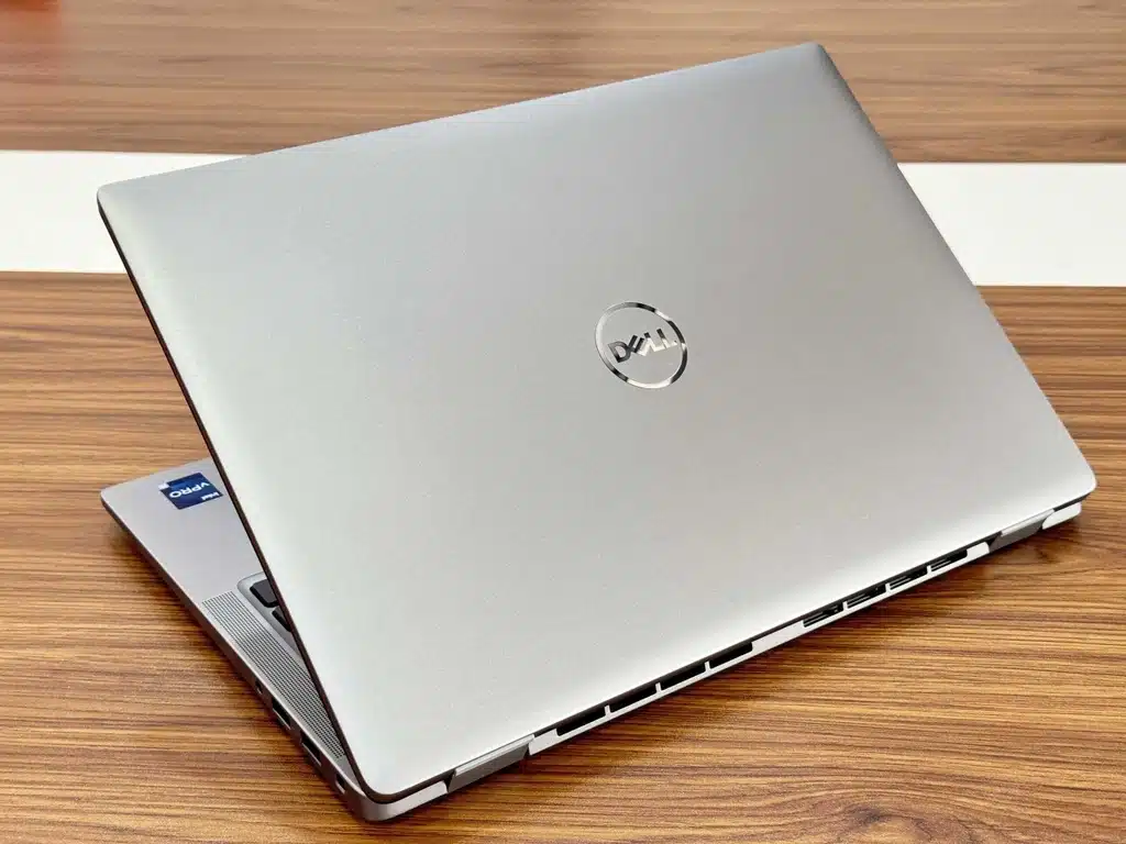Dell Latitude 7440