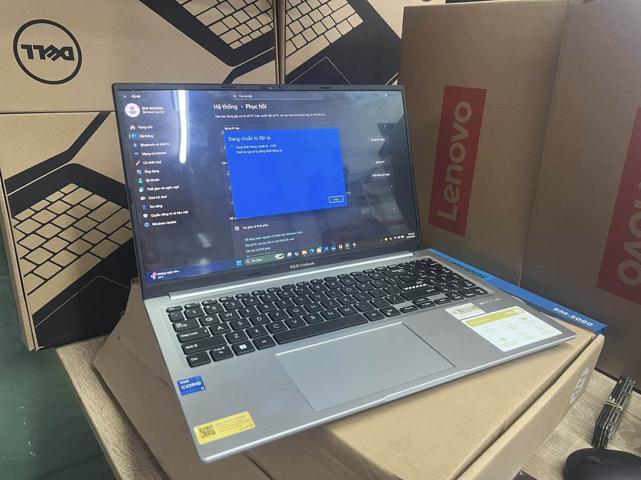 ASUS Vivobook X1505VA: Màn OLED 2.8K 120Hz, Core i7-13700H Cực Mạnh