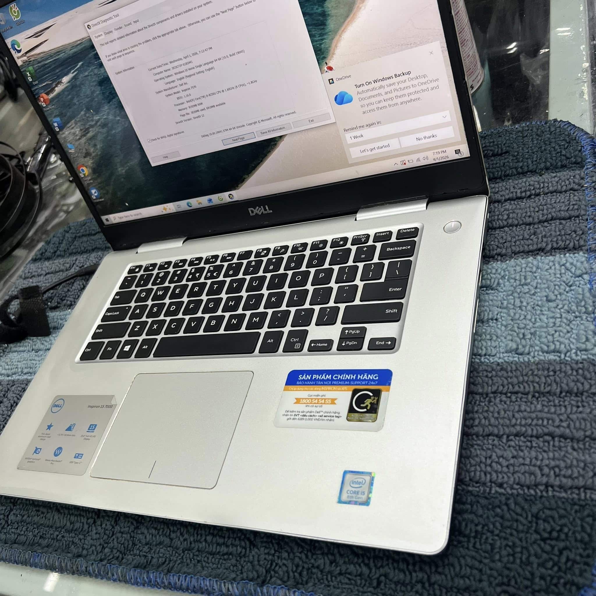 Laptop Dell Inspiron 7570: Core i5-8250U | 8GB | SSD 128GB + 1TB HDD | 15.6" FHD