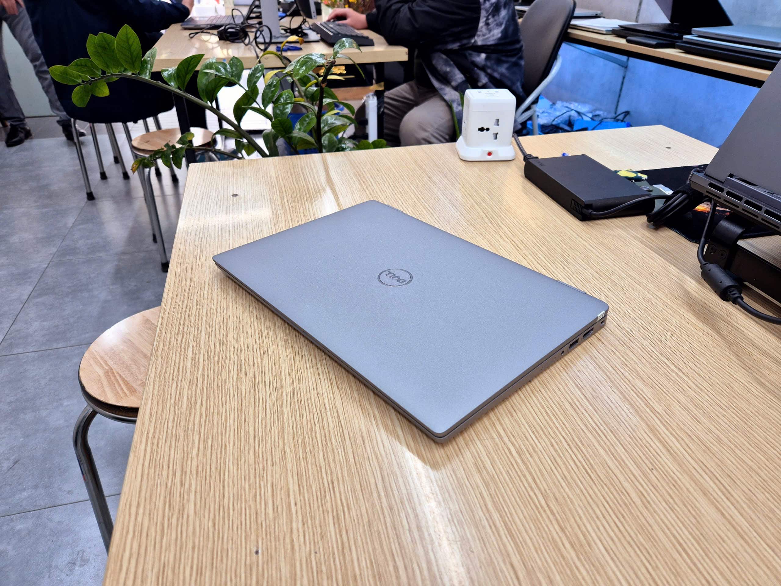 Dell Latitude 5320 Core i5-1135G7 8GB/256GB Giá rẻ